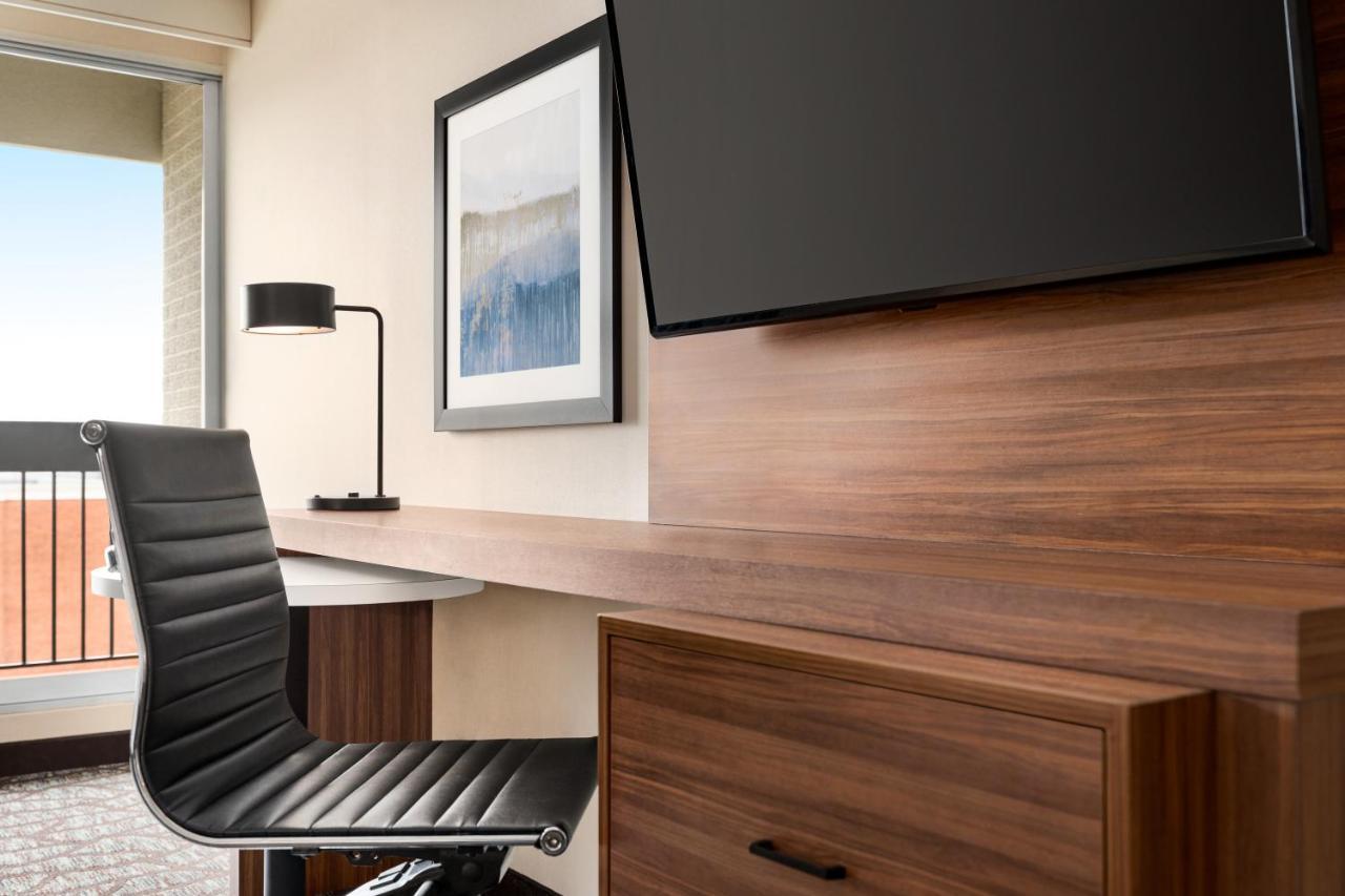 Wyndham Garden Niagara Falls Fallsview Екстер'єр фото