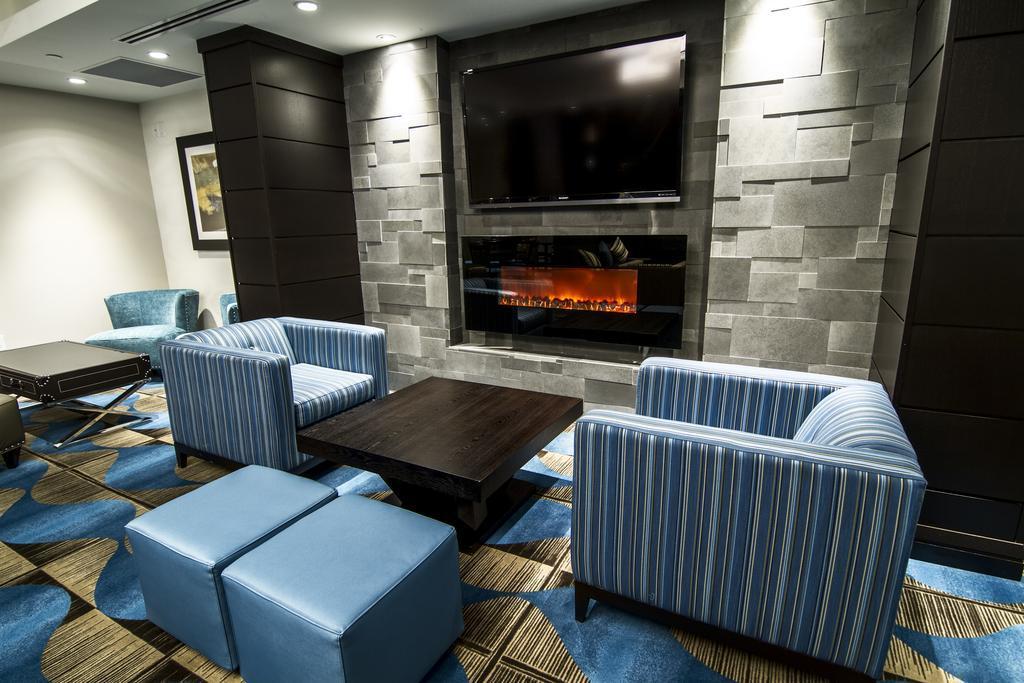 Wyndham Garden Niagara Falls Fallsview Екстер'єр фото