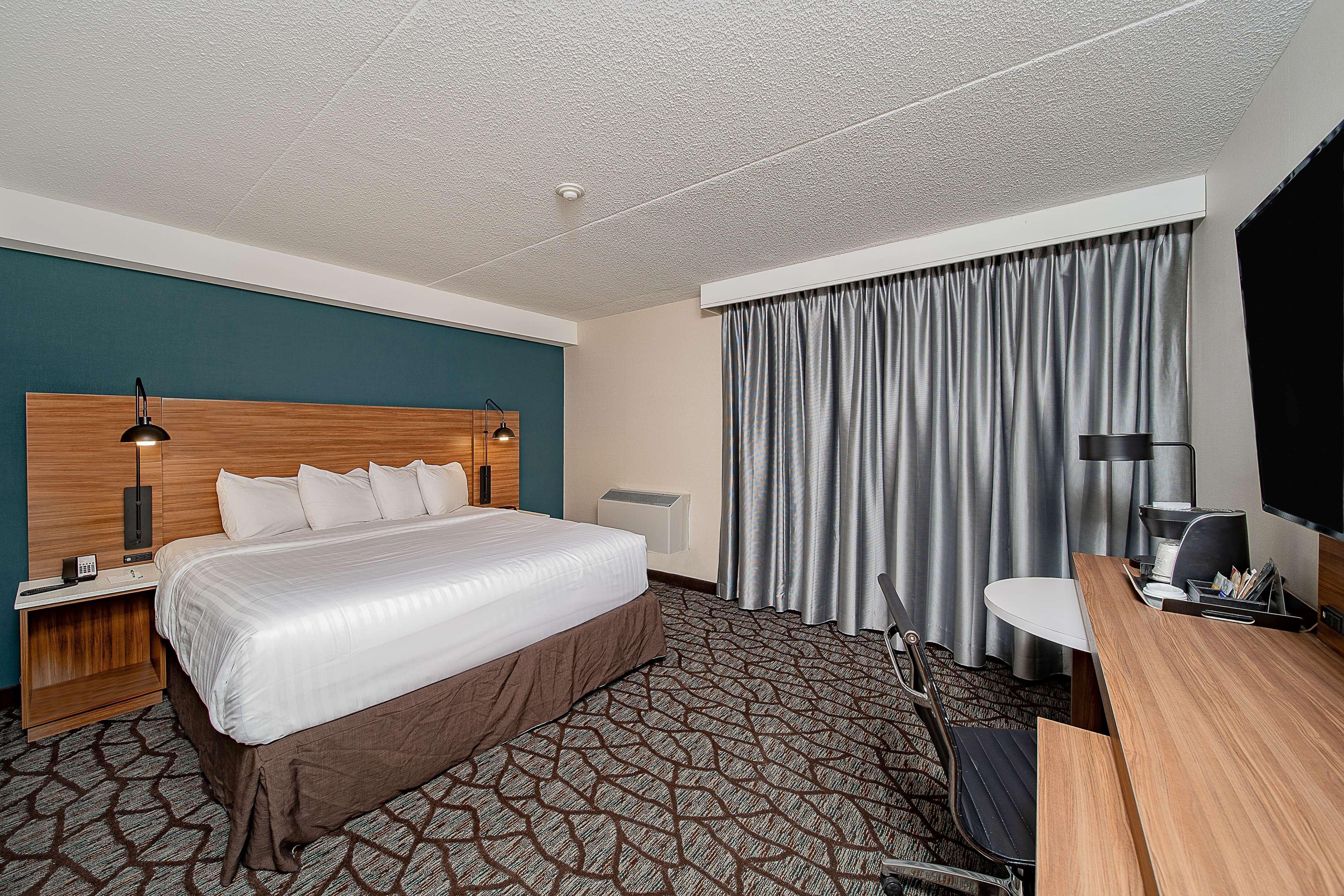 Wyndham Garden Niagara Falls Fallsview Екстер'єр фото