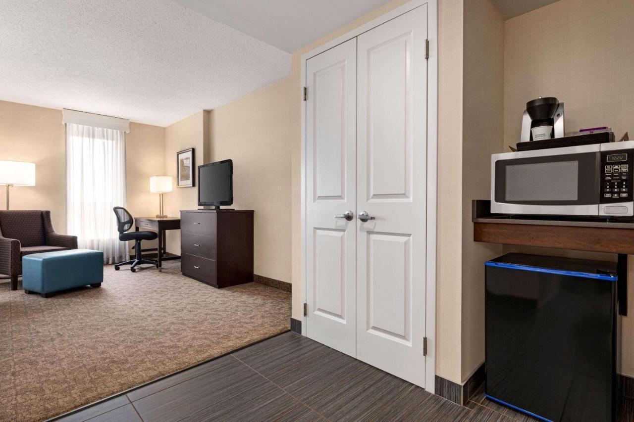 Wyndham Garden Niagara Falls Fallsview Екстер'єр фото