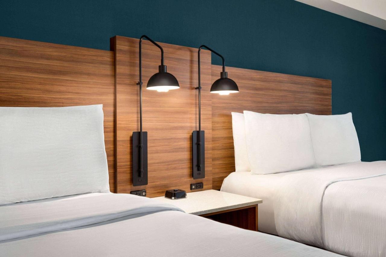 Wyndham Garden Niagara Falls Fallsview Екстер'єр фото